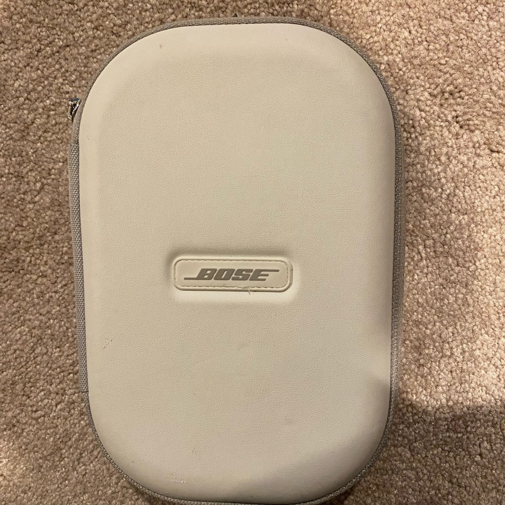 Bose noise canceling headphones